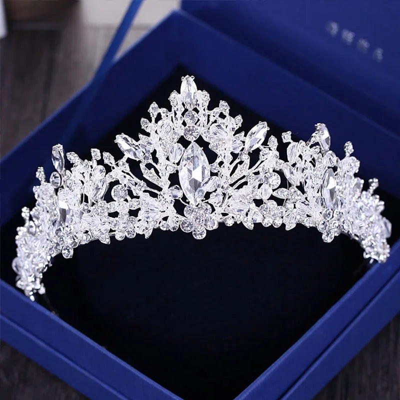 Itacazzo Bridal Headwear Crown Classic Tiaras Suitable for Women's Wedding, Birthday, Party Accessories (Can be Quickly Sent)