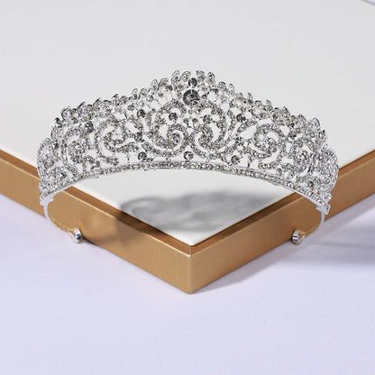 Itacazzo Bridal Headwear Crown Classic Tiaras Suitable for Women's Wedding, Birthday, Party Accessories (Can be Quickly Sent)