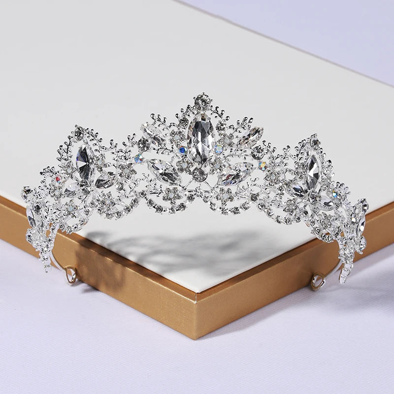 Itacazzo Bridal Headwear Crown Classic Tiaras Suitable for Women's Wedding, Birthday, Party Accessories (Can be Quickly Sent)